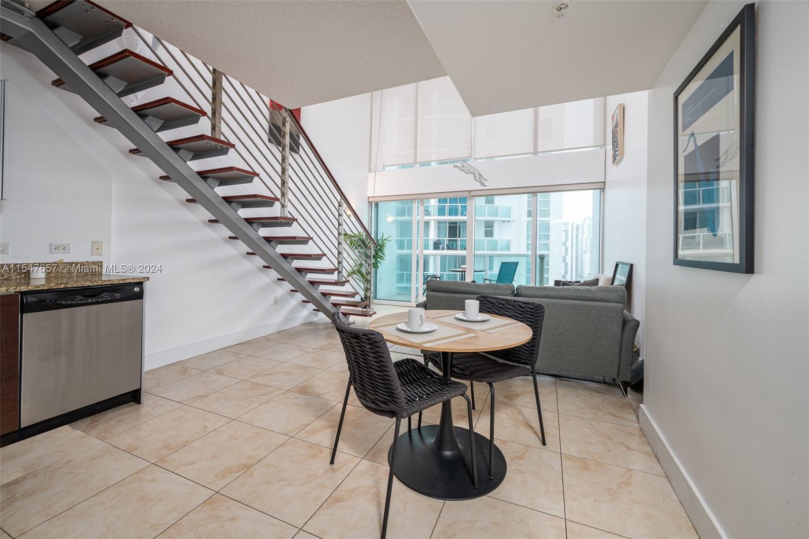BRICKELL ON THE RIVER Sout - Residential