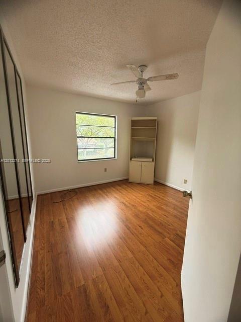 LAKESIDE GREEN 5 - Residential
