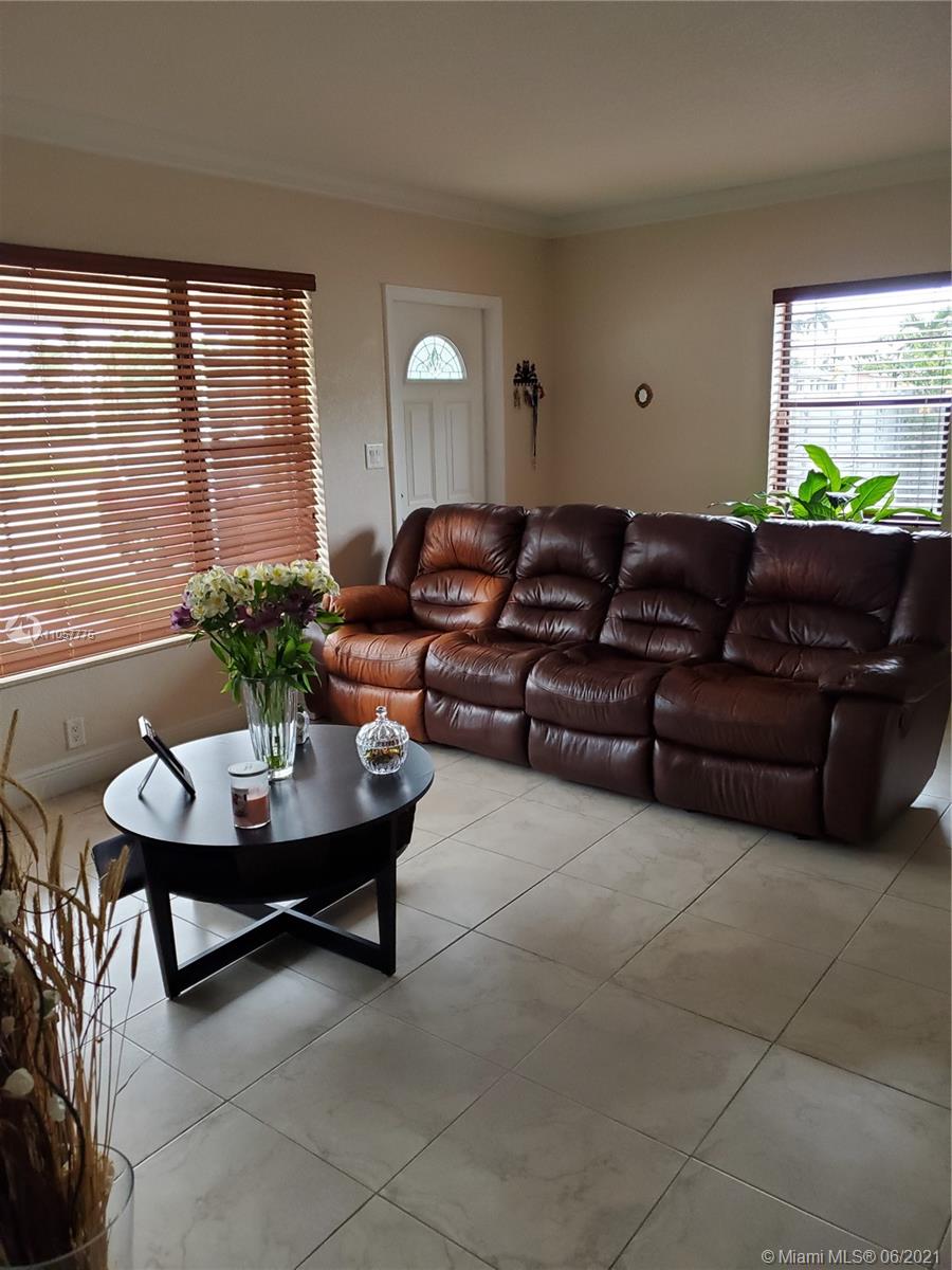 IDEAL HOMES SUB NO 3 - Residential