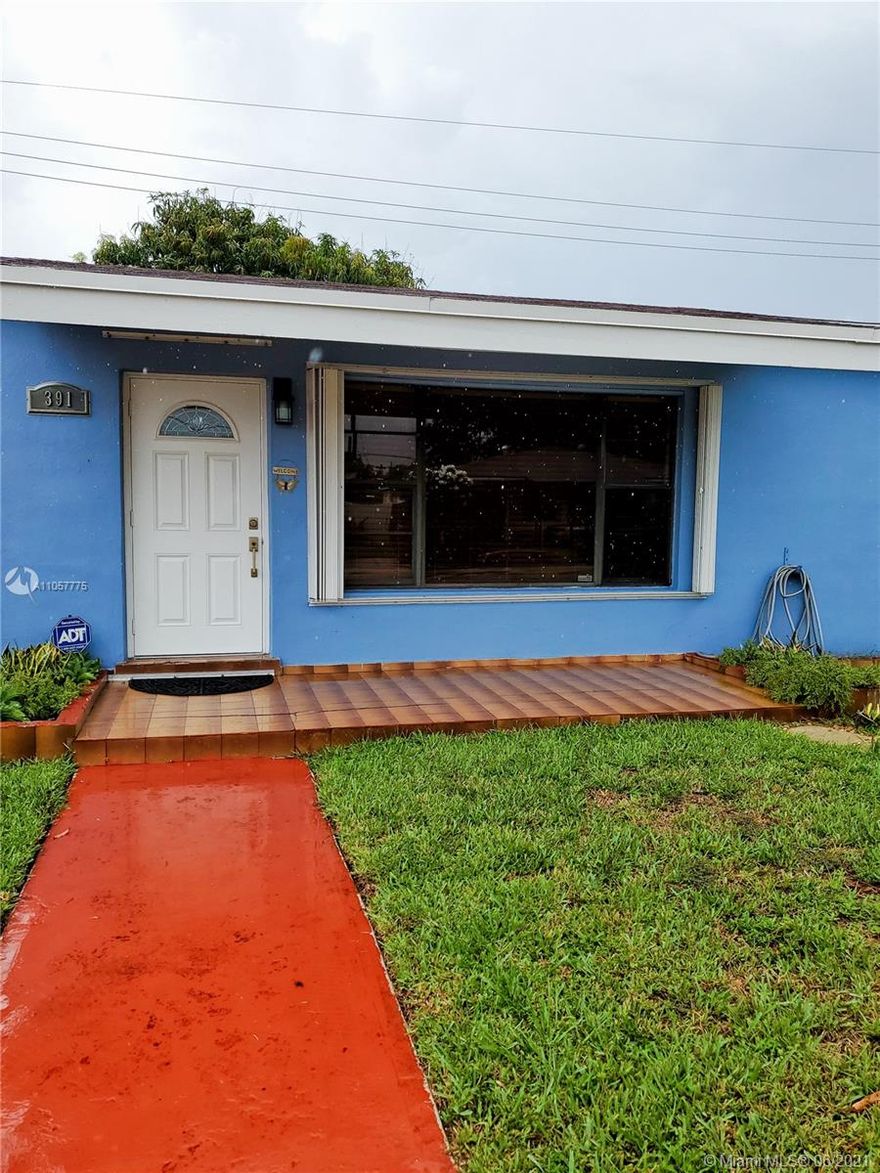 RARELY WILL YOU FIND A HOME THAT EXCEEDS EXPECTATIONS IN EVERY ROOM LIKE THIS HOUSE. SUBSTAINIALLY UPDATED HOME RECENTLY PAINTED. ACCORDION SHUTTERS ADDED IN LAST 6 YEARS ALONG WITH AIR CONDITIONED WORKSHOP. ROOF, A/C, FENCE, KITCHEN, BATHROOM AND DRIVEWAY ALL IN GREAT SHAPE. OUTSIDE AREA PROVIDES ROOM FOR POOL, LARGE SHED, COVERED AREA WITH WASH BASIN. WORKSHOP AND PATIO ON OPPOSITE SIDE. MAY FIT SMALL BOAT. CIRCULAR DRIVEWAY PROVIDES SUPERB PARKING