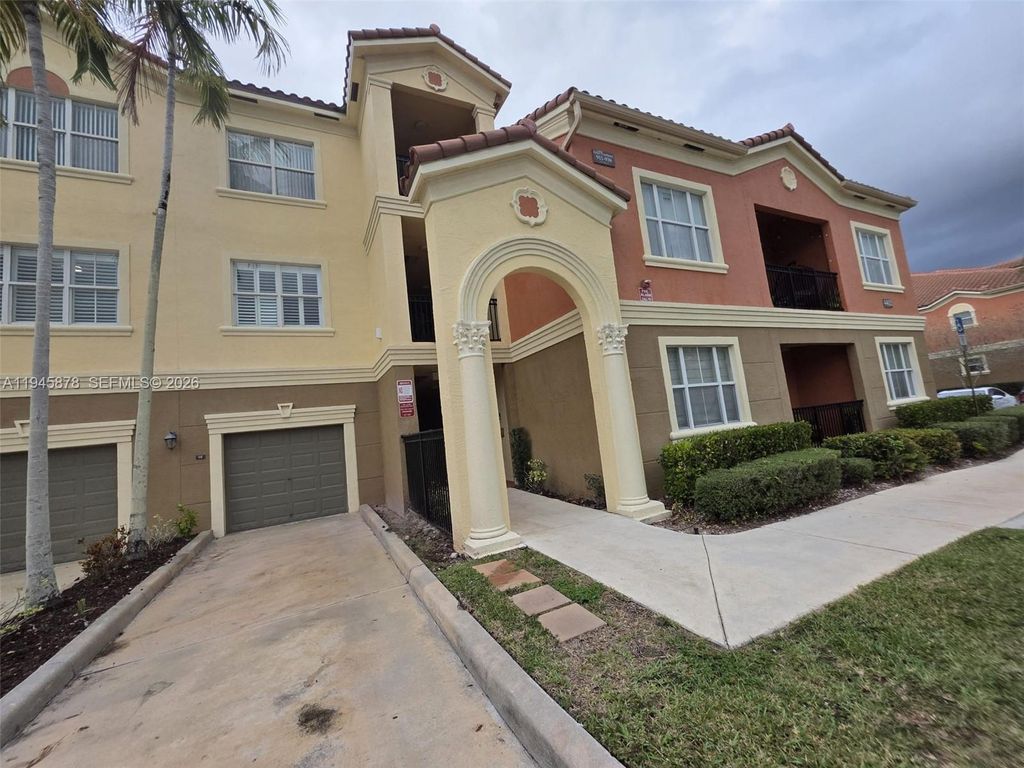 Photo of 4402 SW 160th Ave #925, Miramar, FL 33027 (MLS # A11945878)