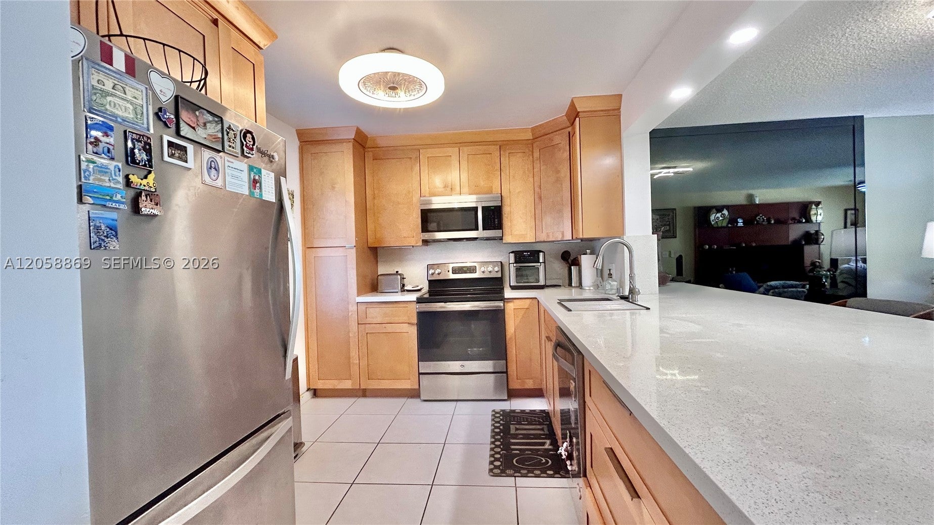 190 SE 5th Ave 104