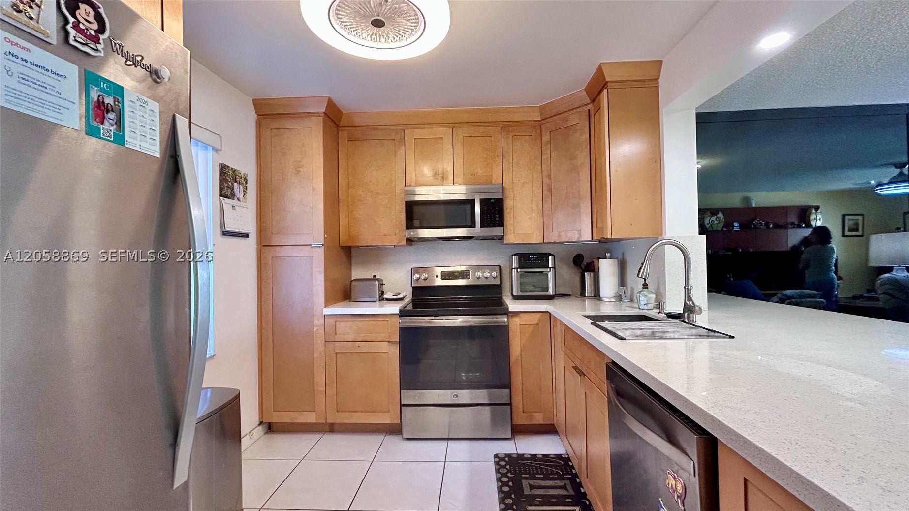 190 SE 5th Ave 104