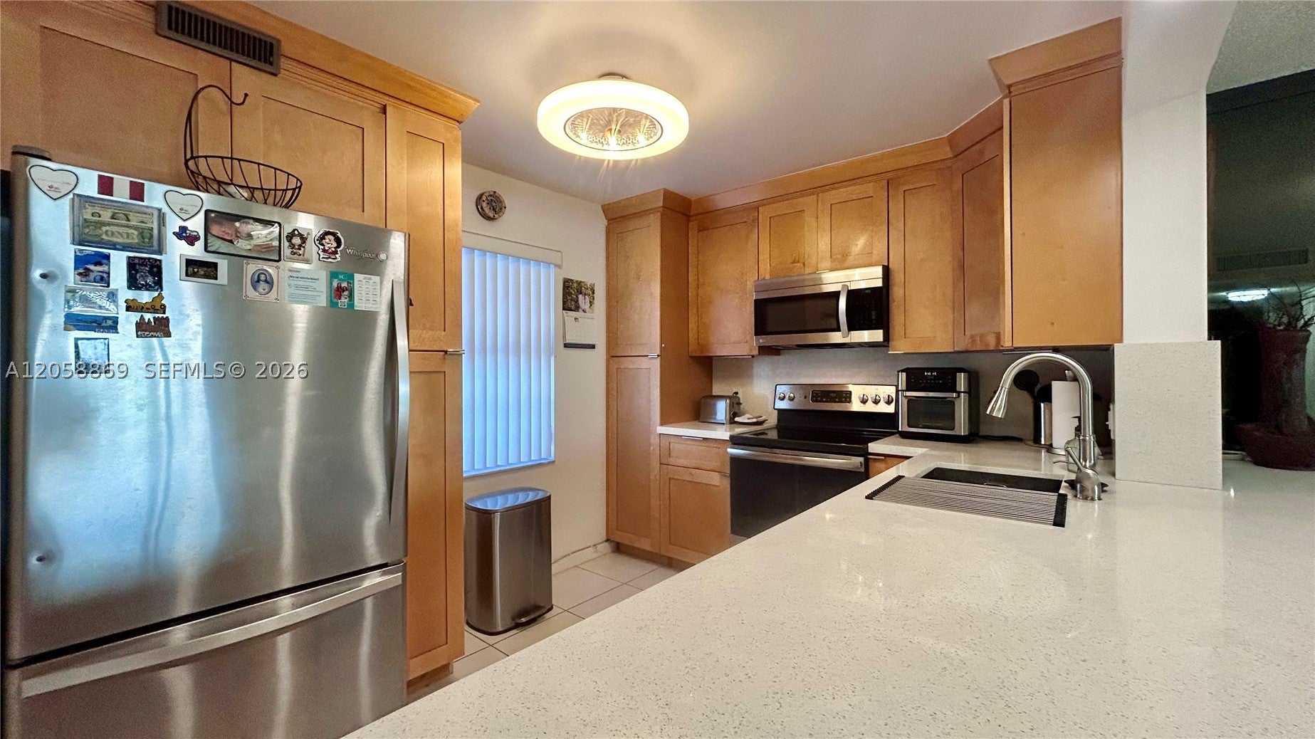 190 SE 5th Ave 104