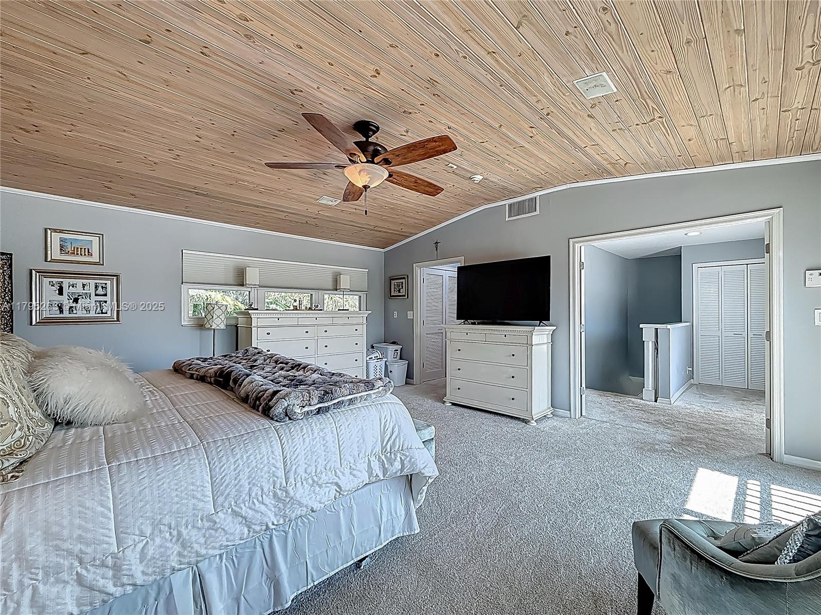 HILLSBORO SHORES SEC - Residential