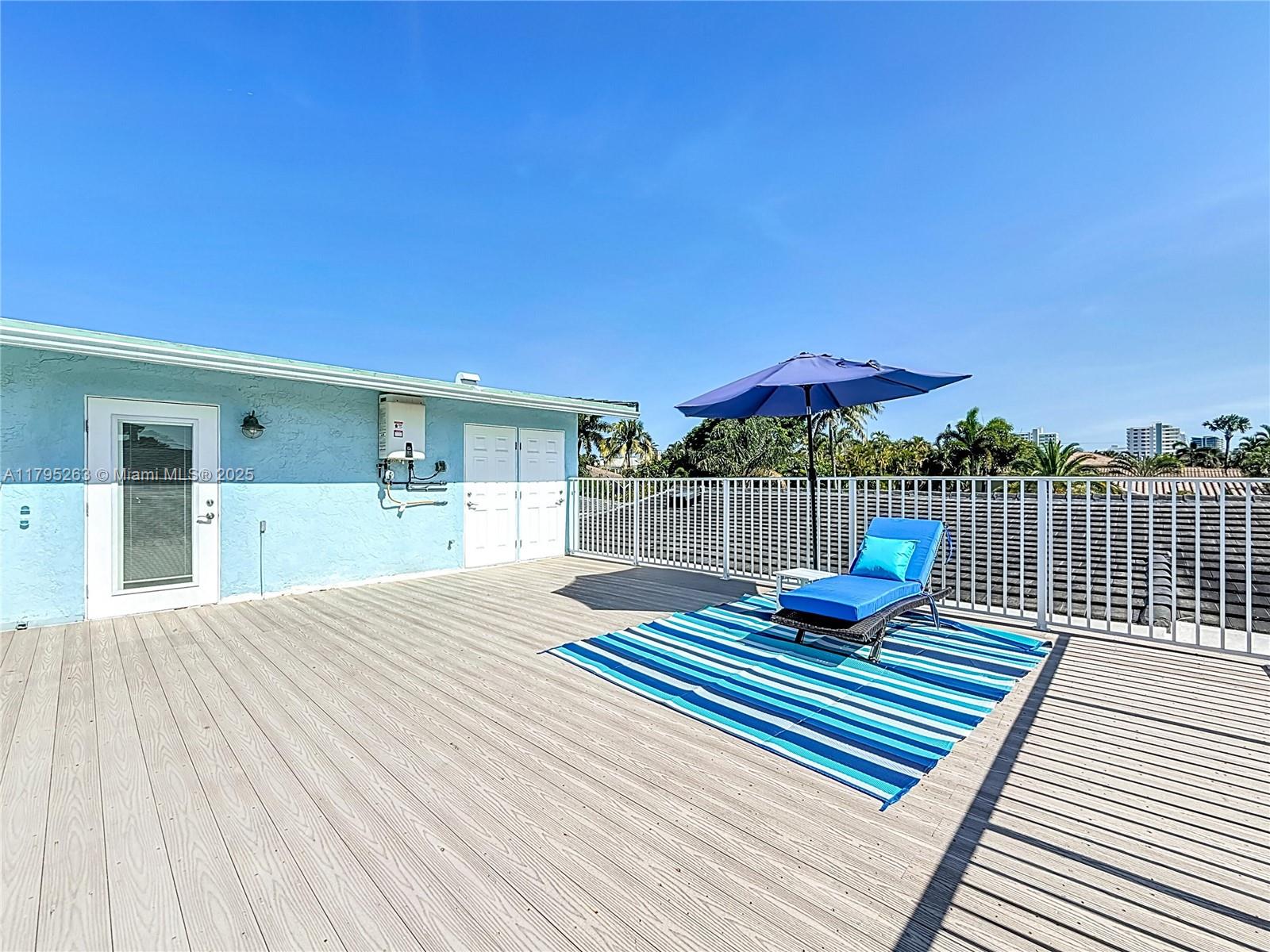 HILLSBORO SHORES SEC - Residential