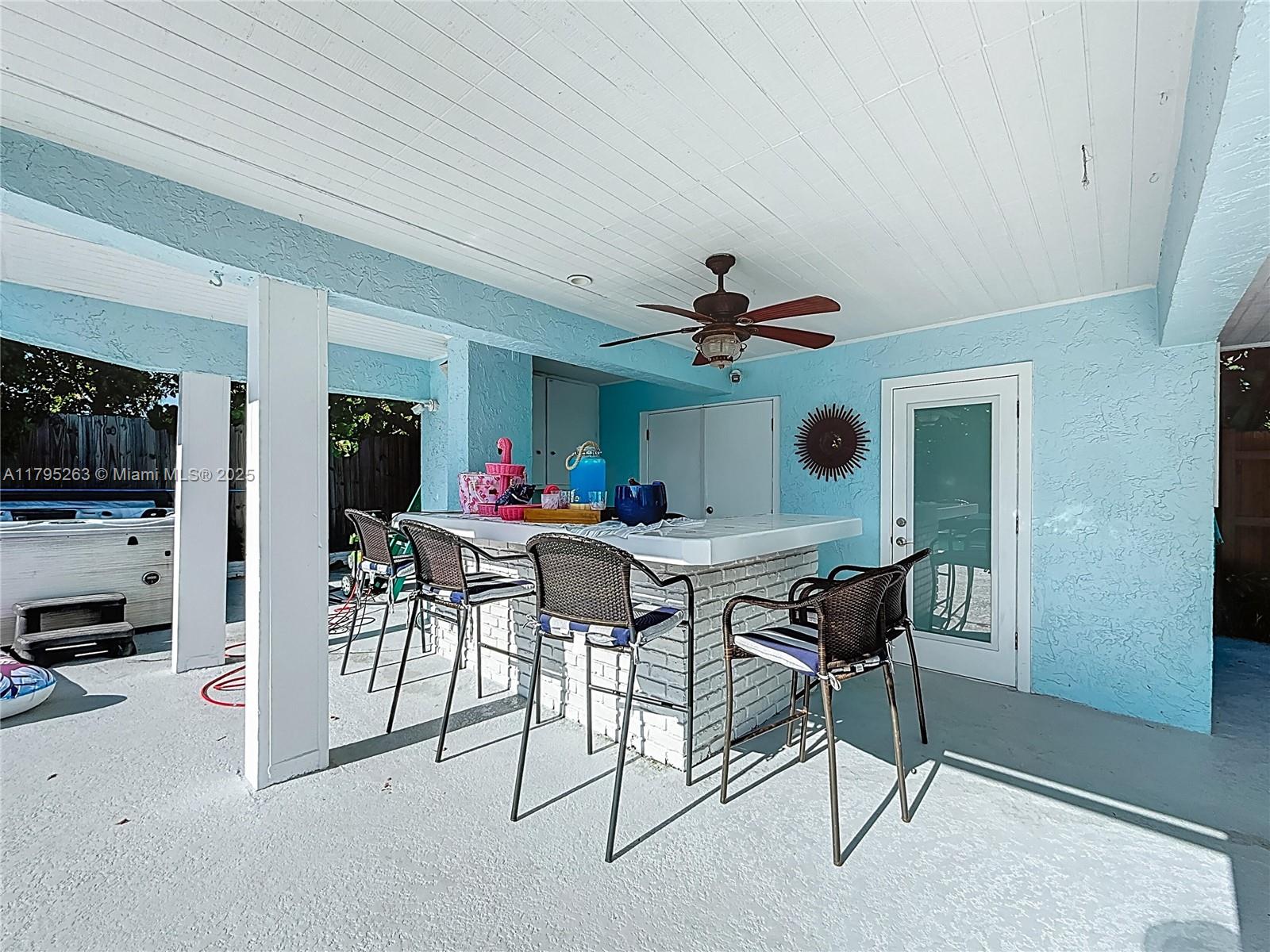 HILLSBORO SHORES SEC - Residential
