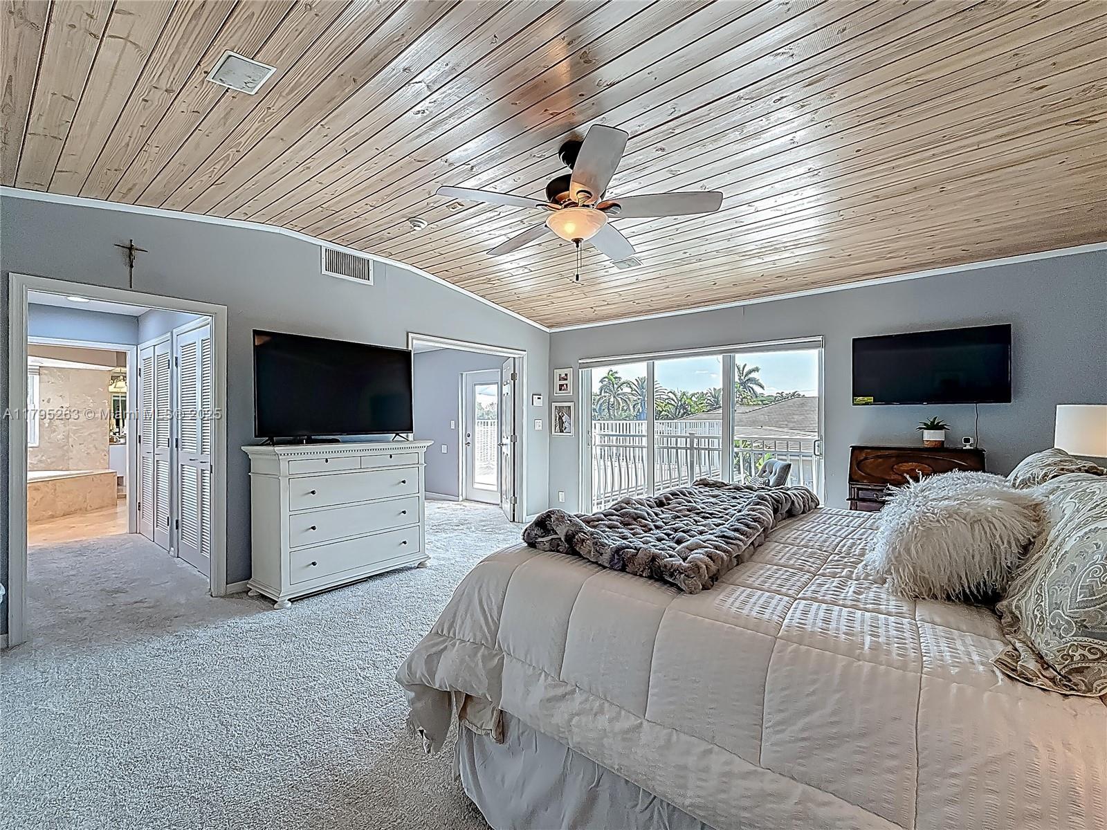 HILLSBORO SHORES SEC - Residential