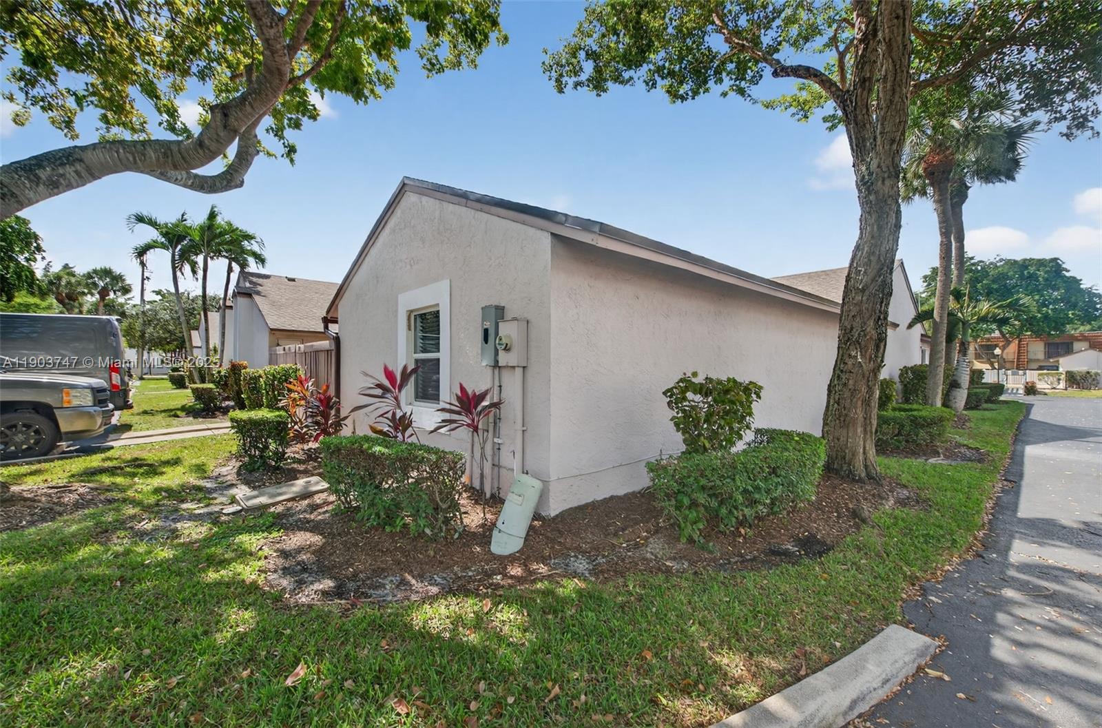 JORON PLAT - Residential