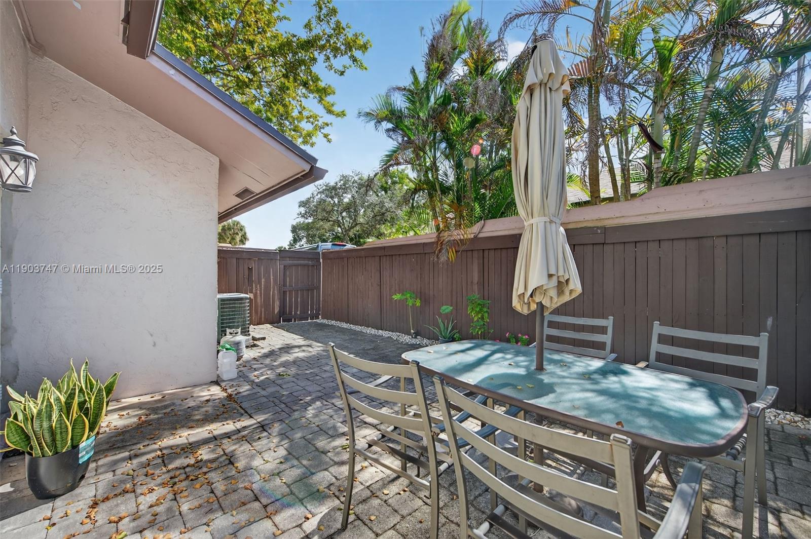 JORON PLAT - Residential