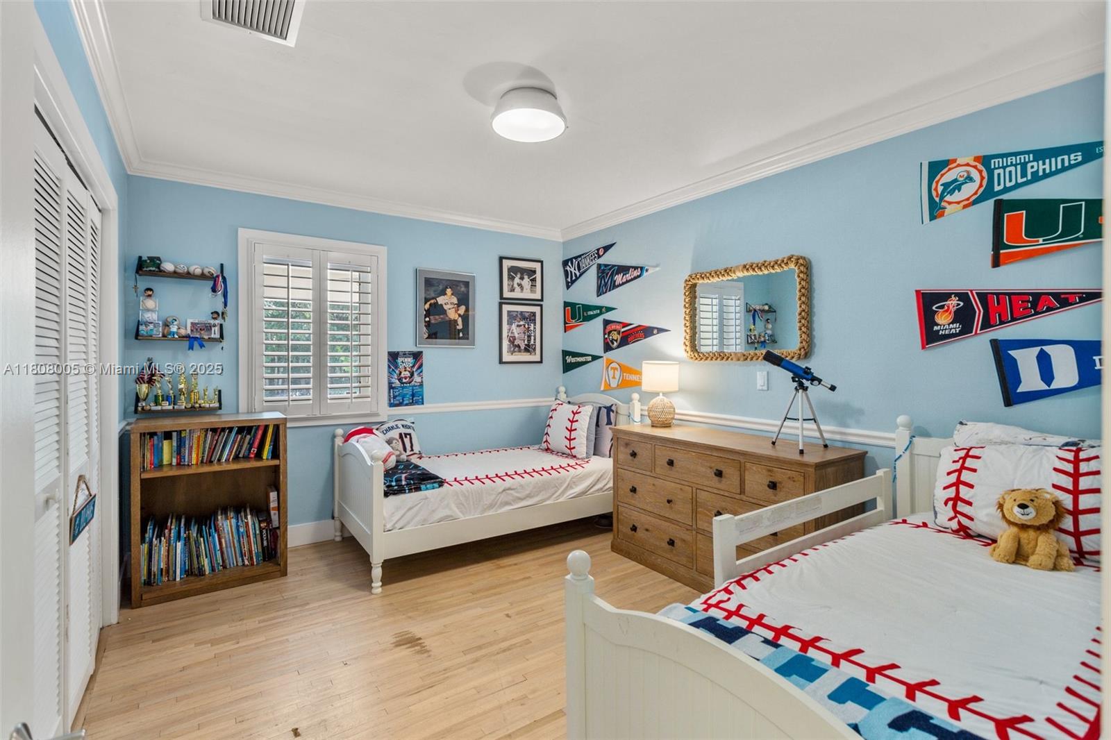 UNIVERSITY ESTATES - Residential