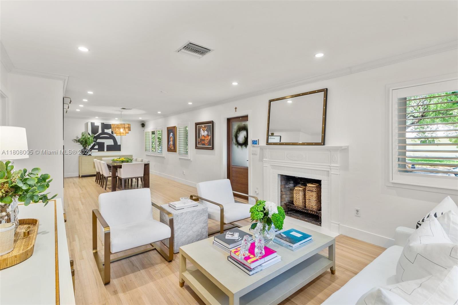 UNIVERSITY ESTATES - Residential