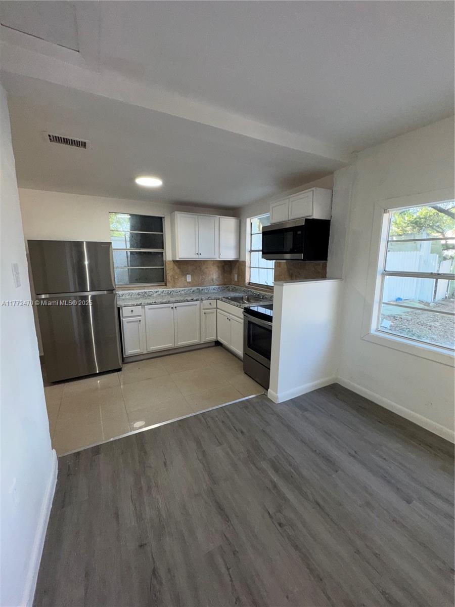 Rental Property at 8900 Nw 25th Ave 2, Miami, Broward County, Florida - Bedrooms: 2 
Bathrooms: 2  - $2,450 MO.