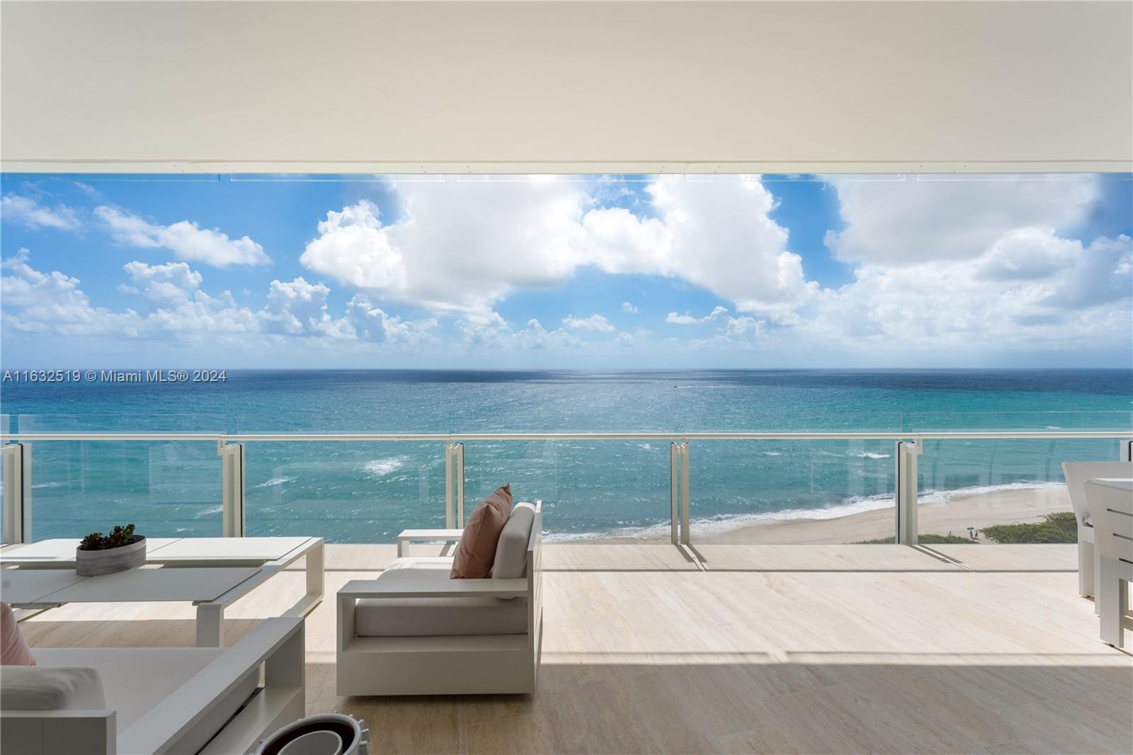 SURF CLUB CONDO - Residential