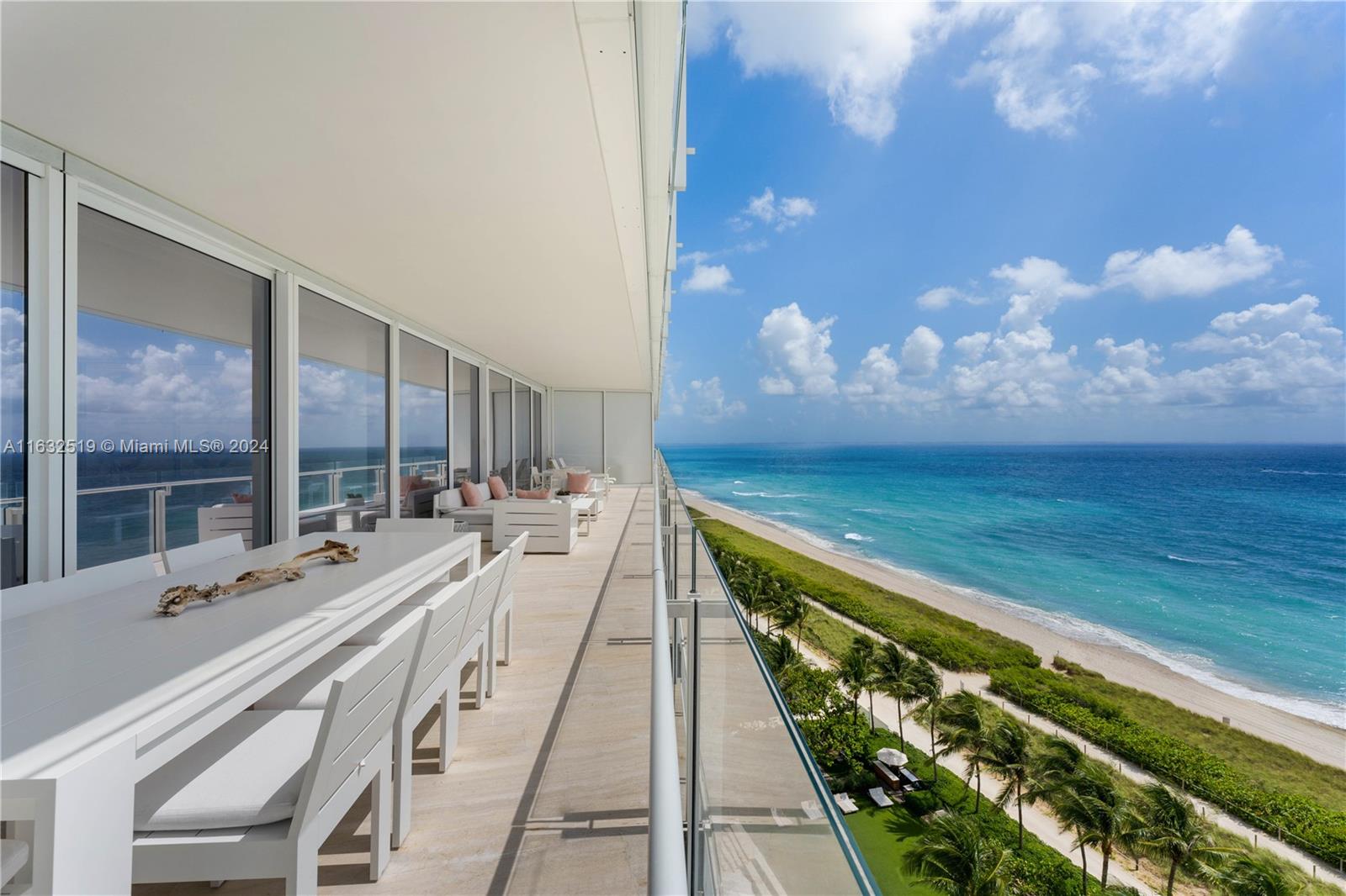 SURF CLUB CONDO - Residential