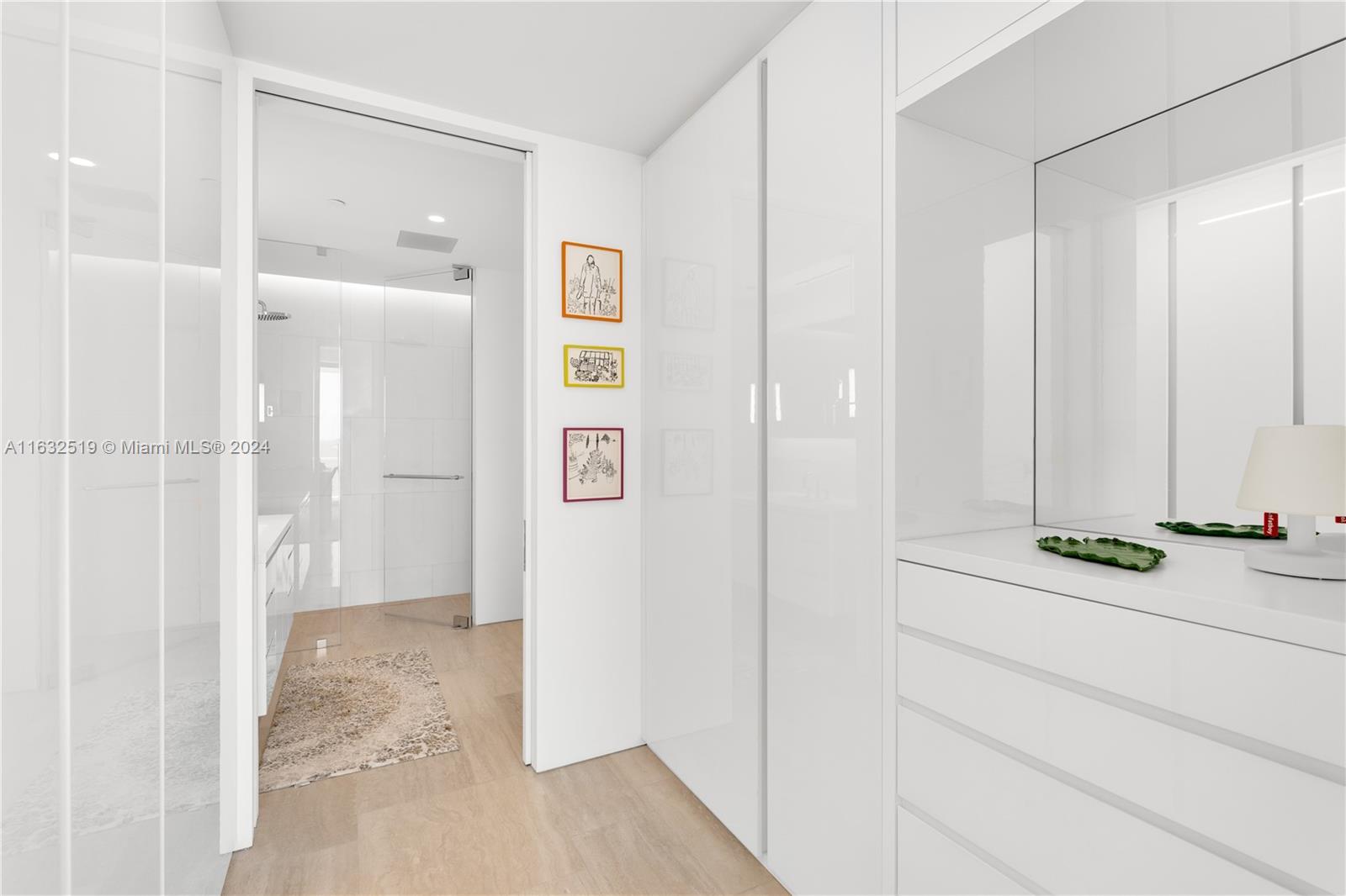 SURF CLUB CONDO - Residential