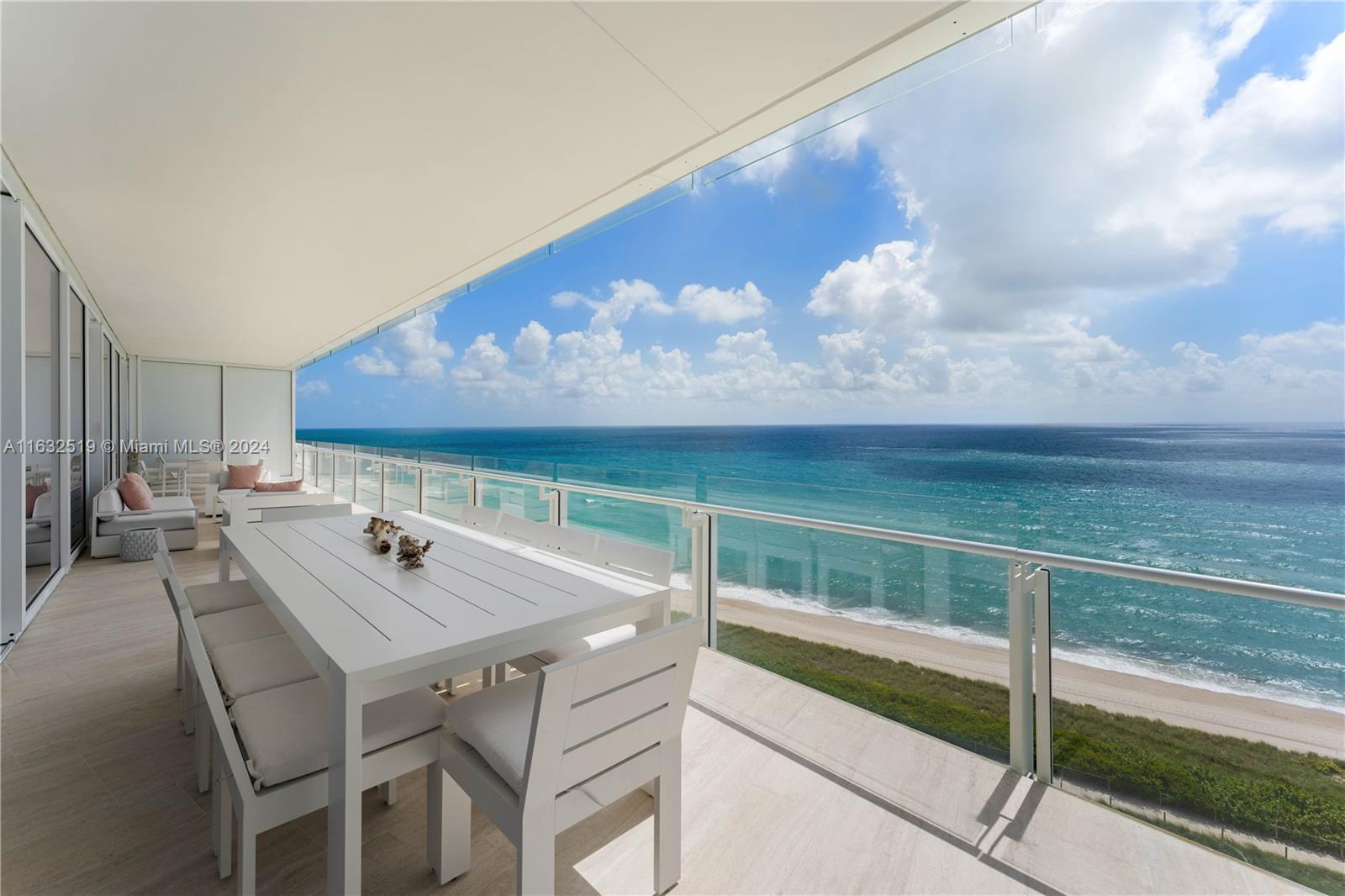 SURF CLUB CONDO - Residential