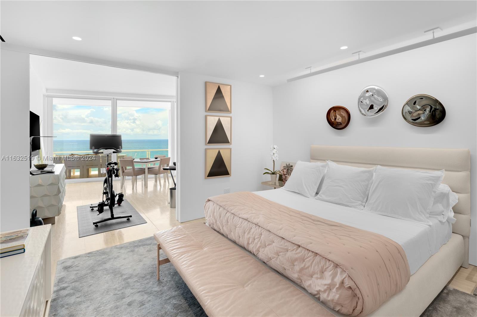 SURF CLUB CONDO - Residential