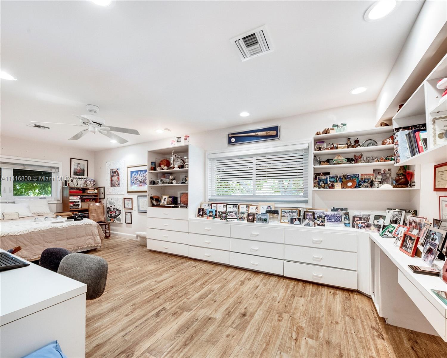 Harbor beach - Residential