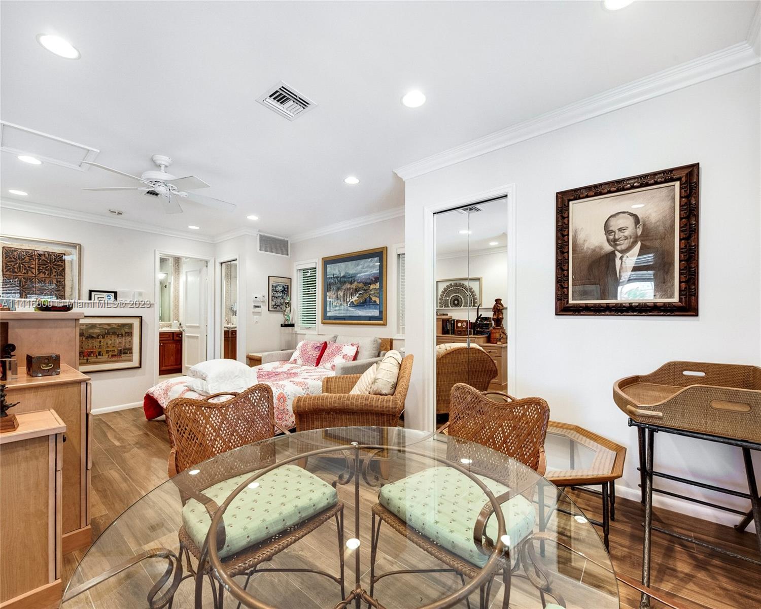 Harbor beach - Residential