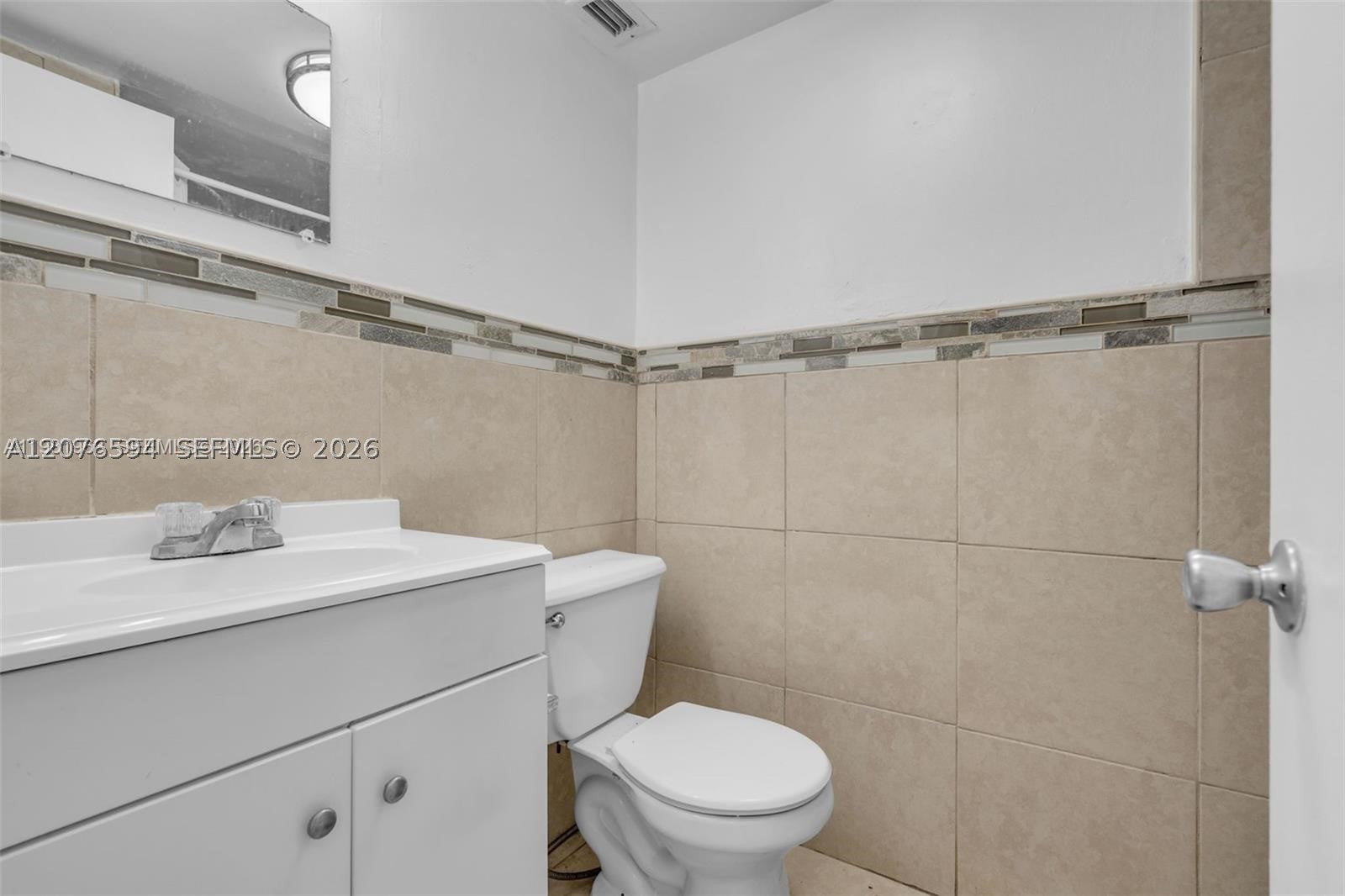 9143 SW 77th Ave B710