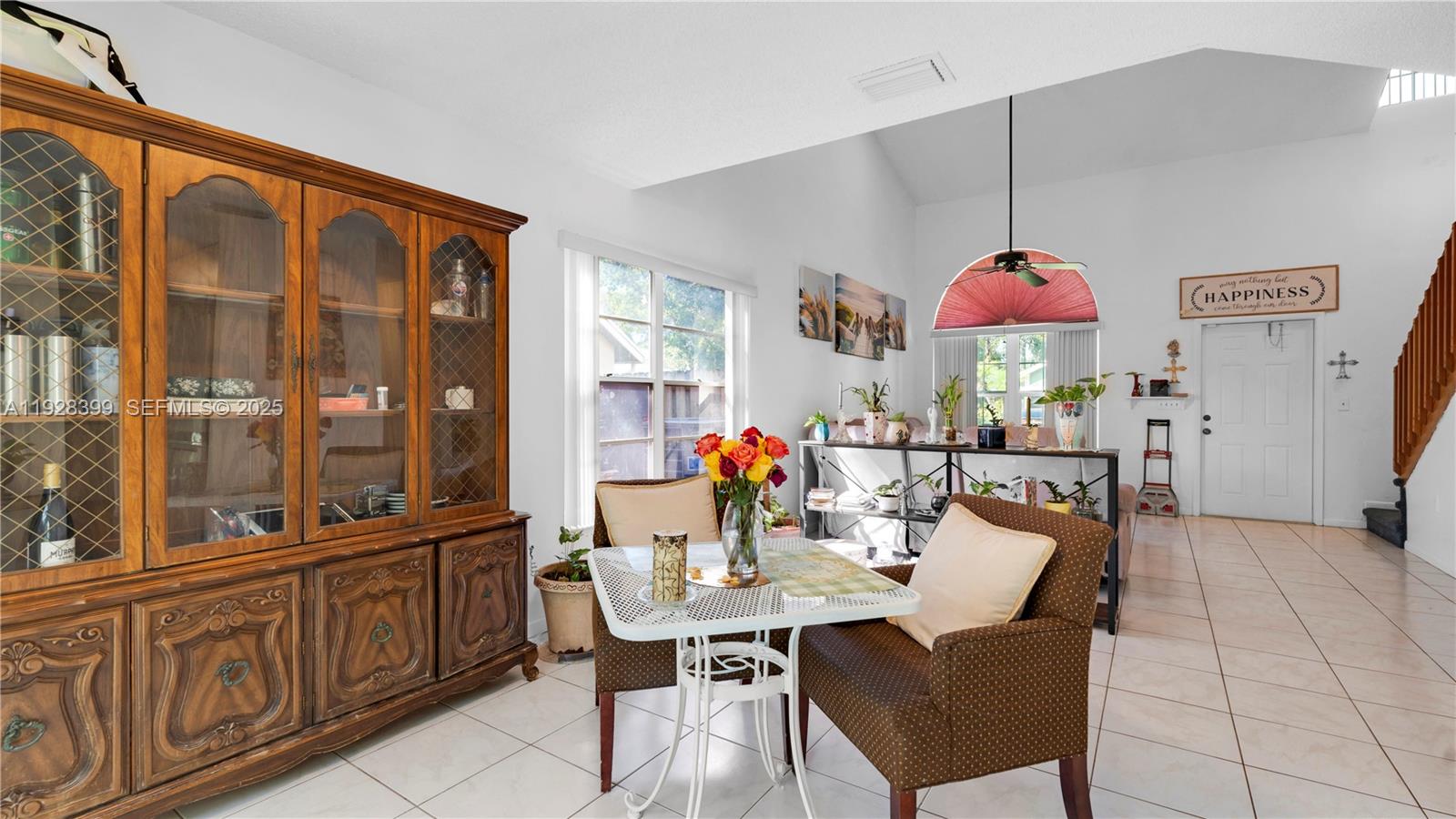 SAWGRASS ESTATES - Residential