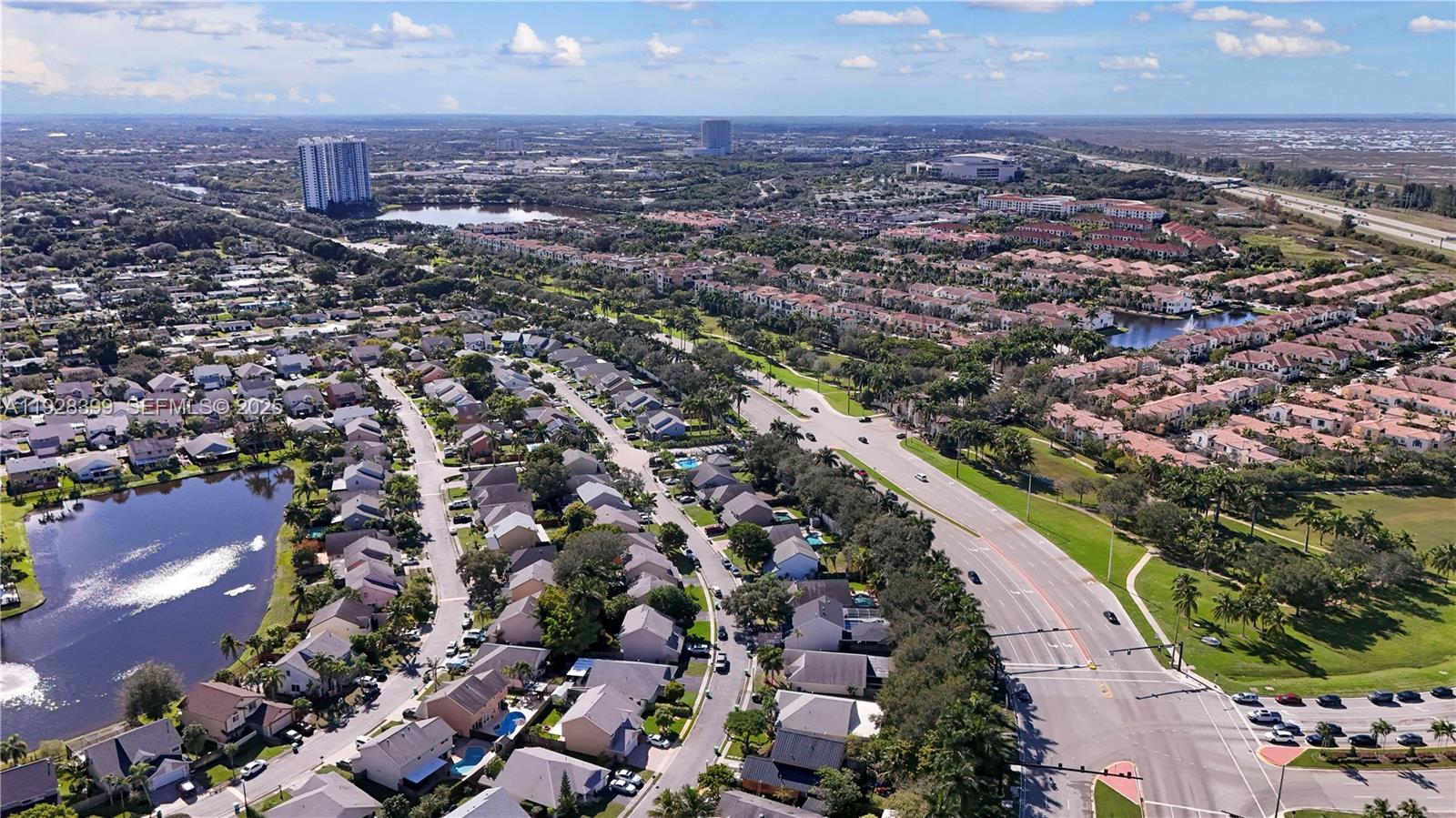 SAWGRASS ESTATES - Residential