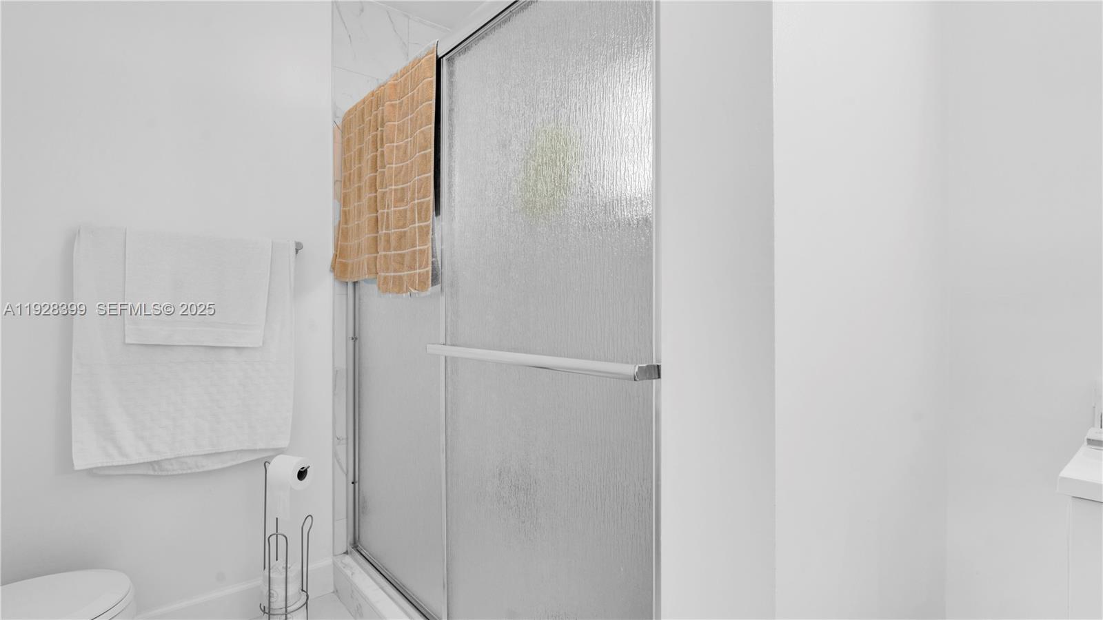 SAWGRASS ESTATES - Residential