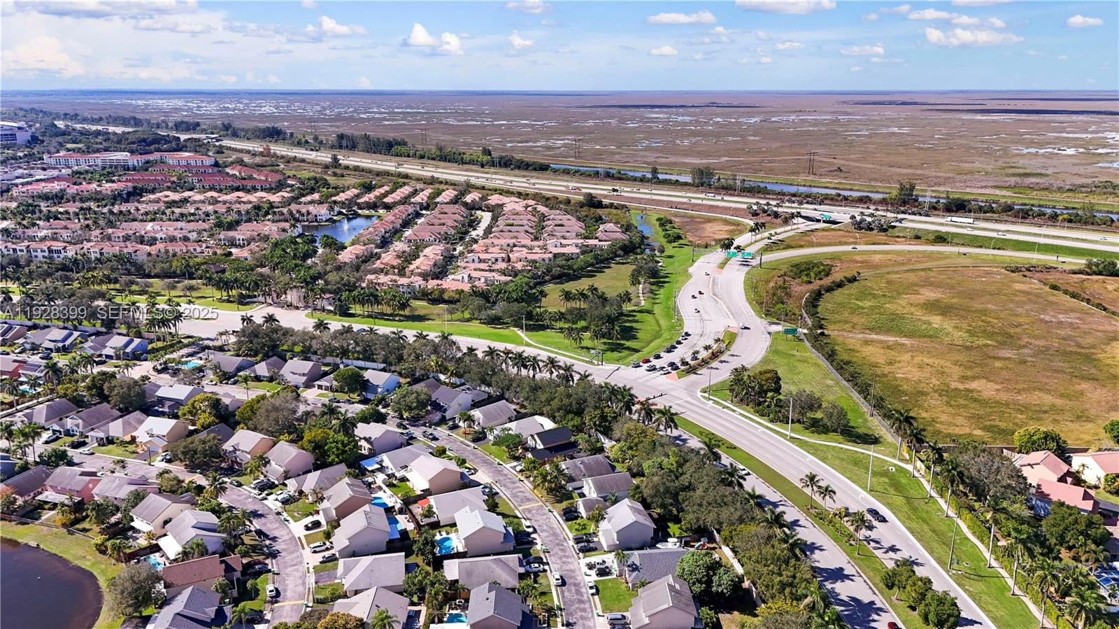 SAWGRASS ESTATES - Residential