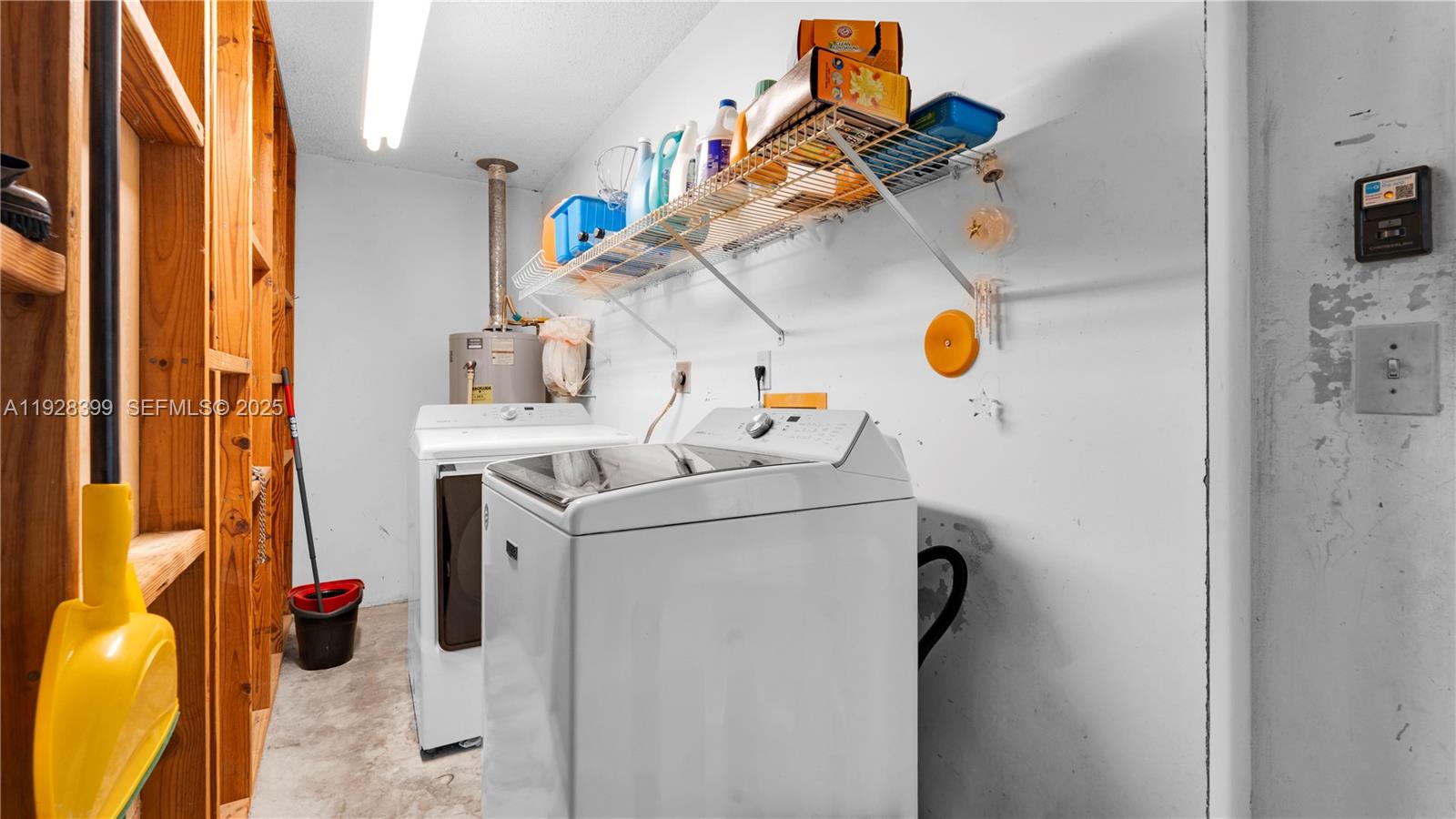 SAWGRASS ESTATES - Residential