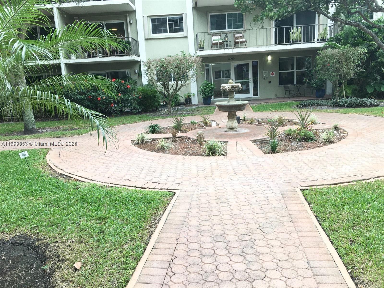 Rental Property at 3002 Ne 5th Ter 216-B, Wilton Manors, Broward County, Florida - Bedrooms: 2 
Bathrooms: 2  - $2,400 MO.