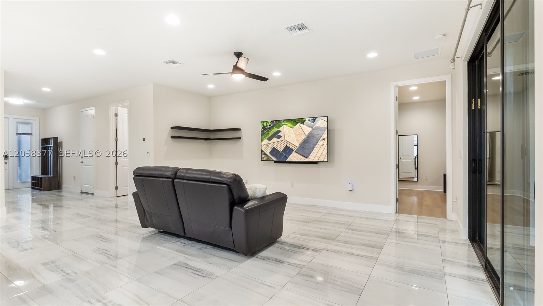 7295 Stella Ln