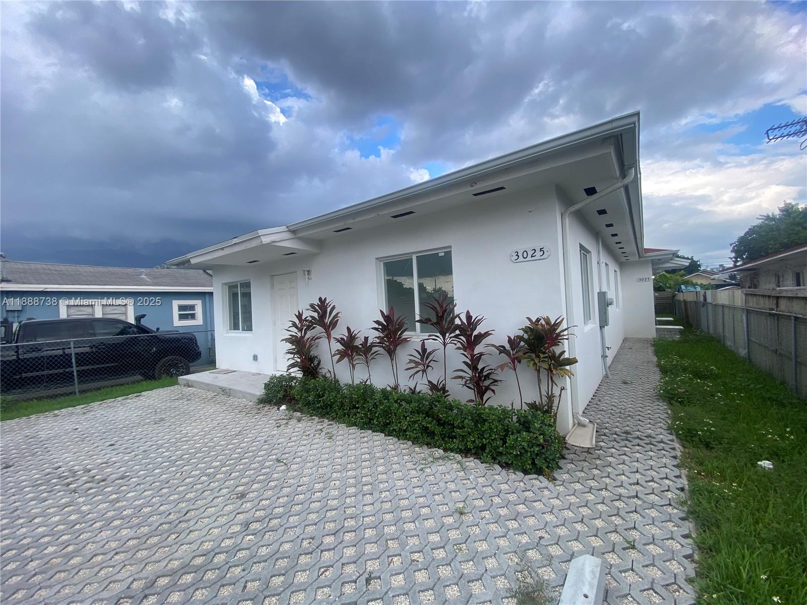 GLENHAVEN - Residential Income