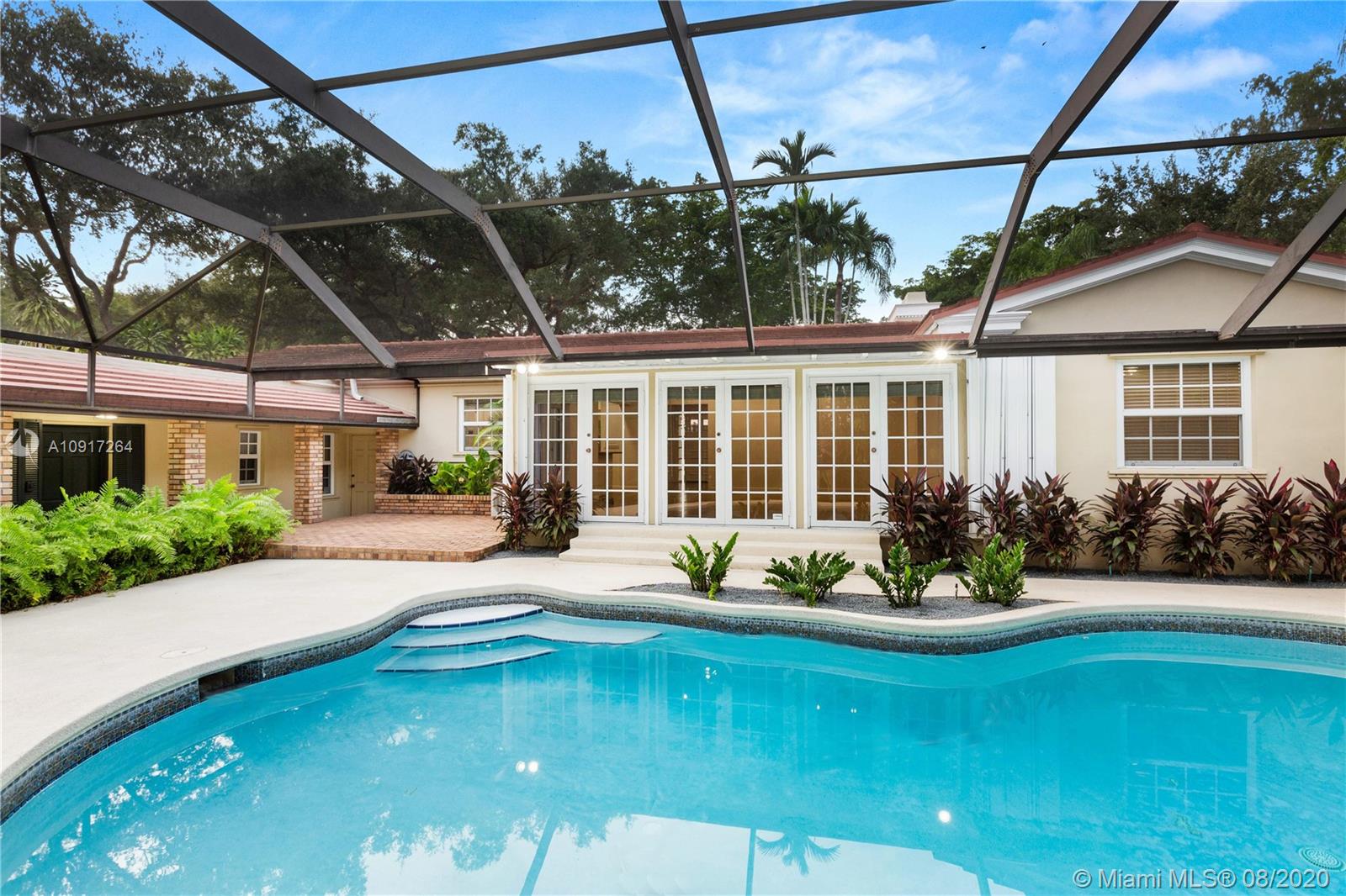 CORAL GABLES COUNTRY CLUB - Residential