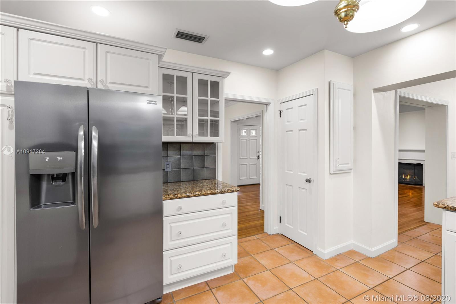 CORAL GABLES COUNTRY CLUB - Residential