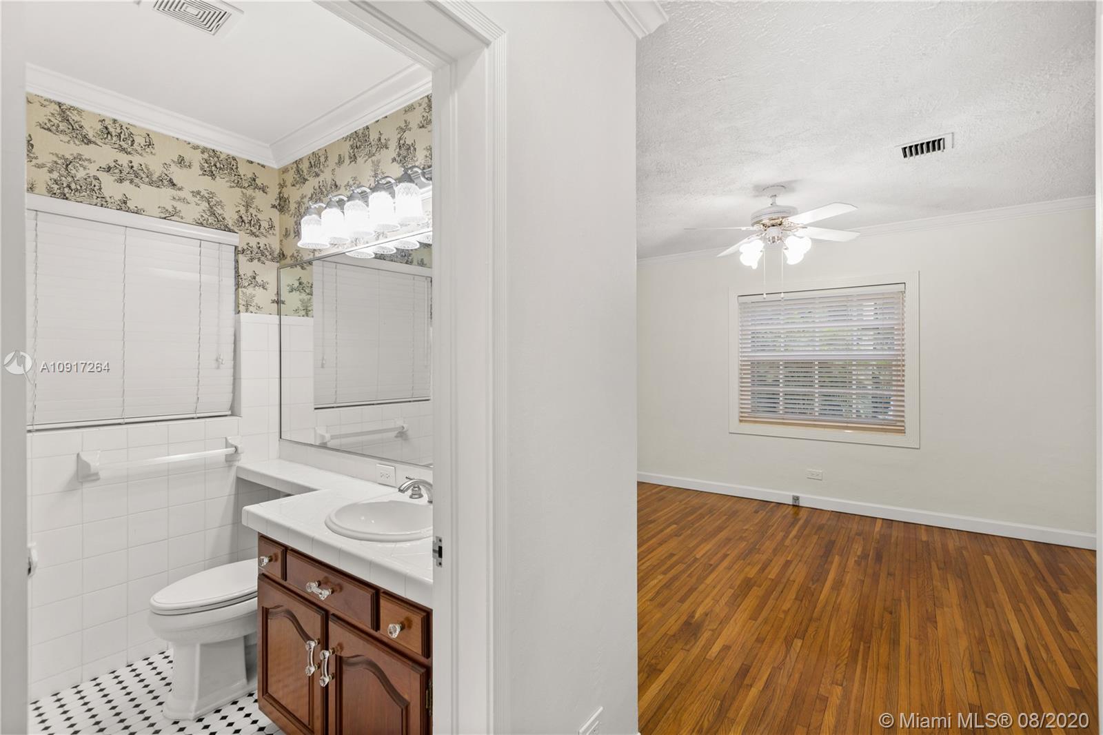 CORAL GABLES COUNTRY CLUB - Residential