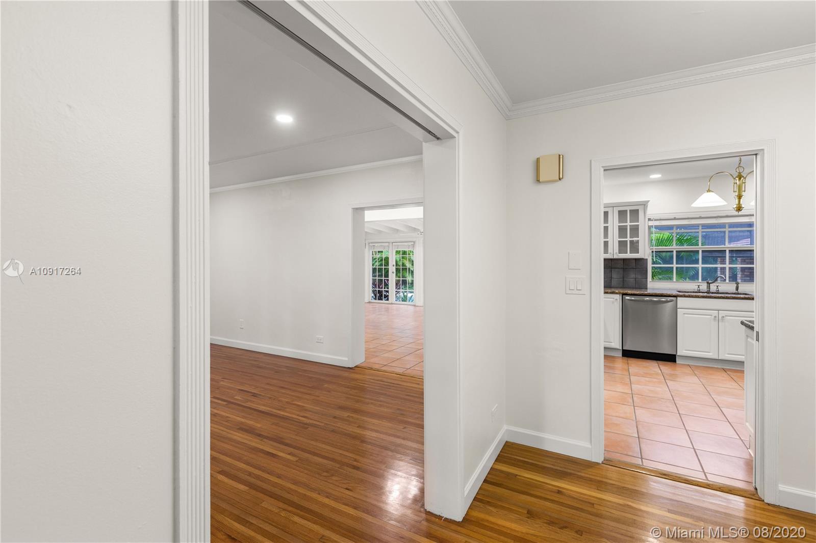 CORAL GABLES COUNTRY CLUB - Residential