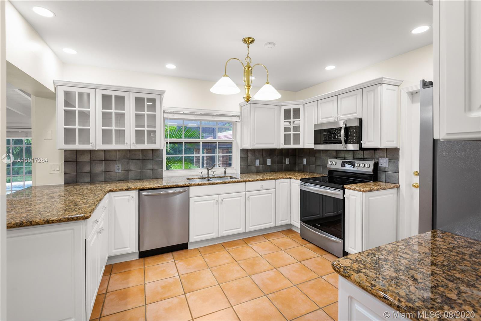 CORAL GABLES COUNTRY CLUB - Residential