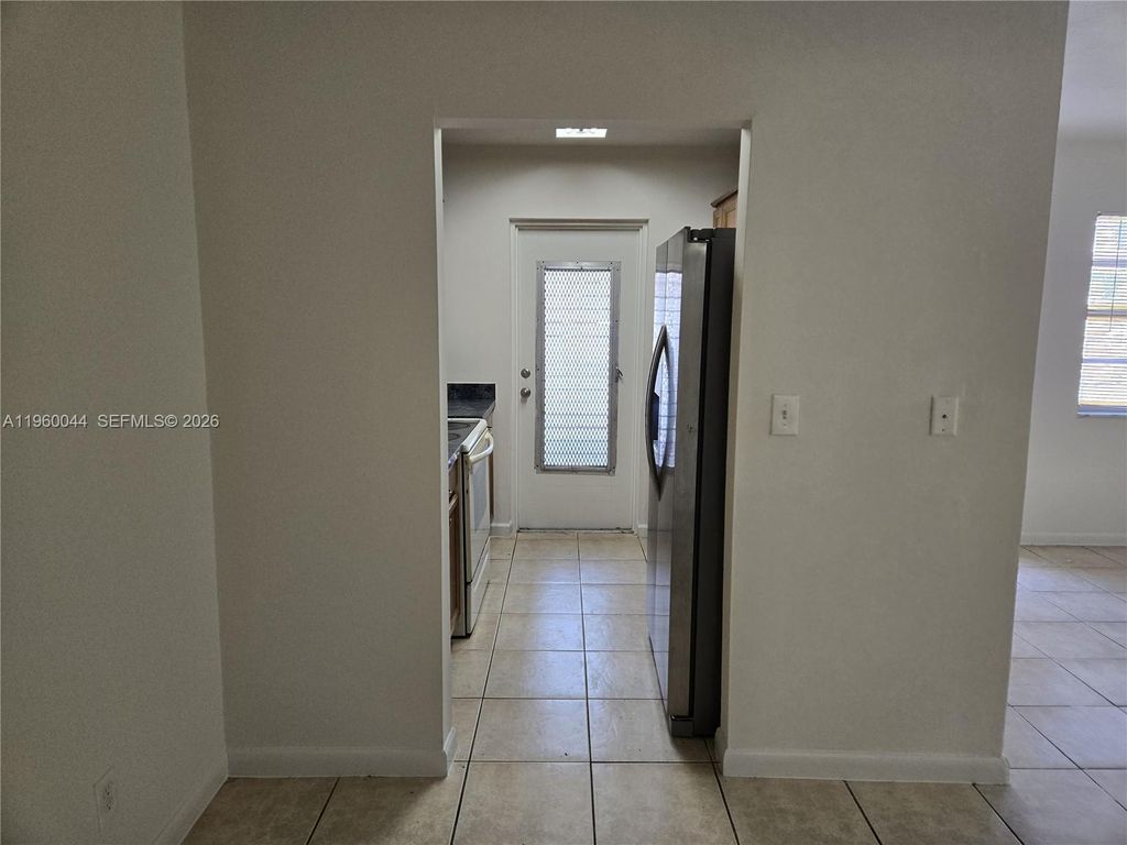 Photo of 8704 NW 35th St #105, Coral Springs, FL 33065 (MLS # A11960044)