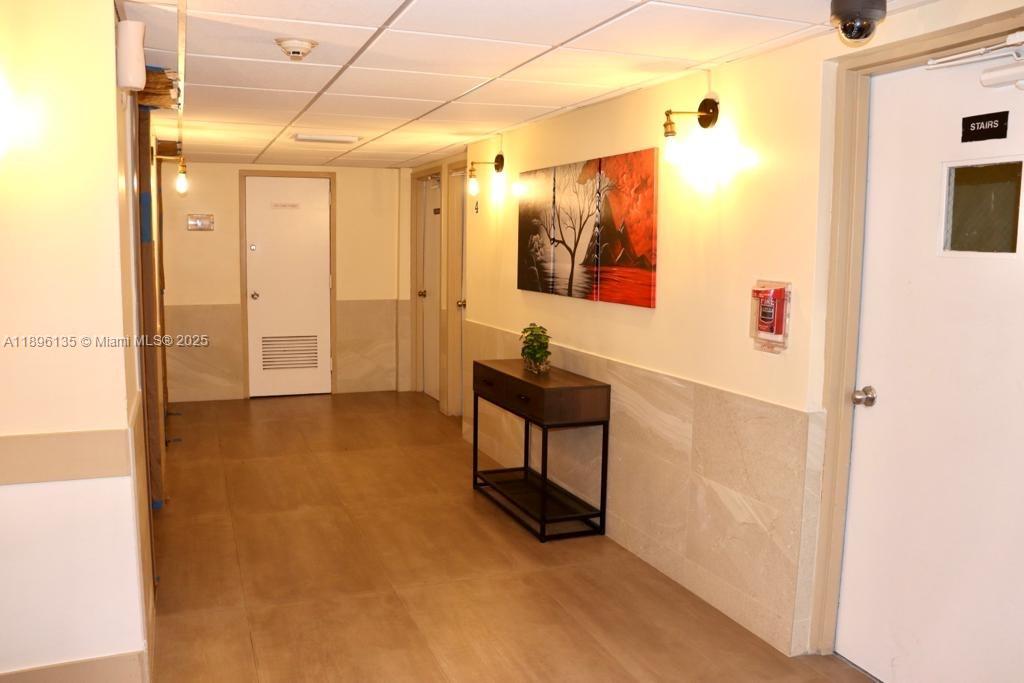 MANORS OF INVERRARY XII - Residential Lease