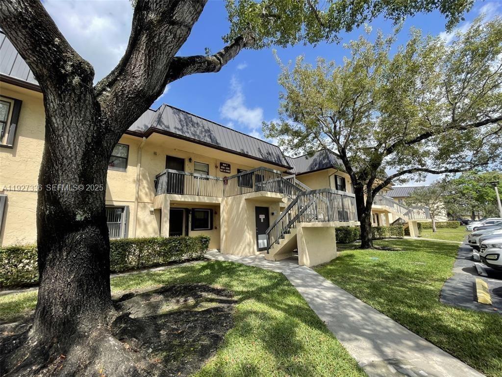 PINE LAKE SEVEN CONDO - Residential