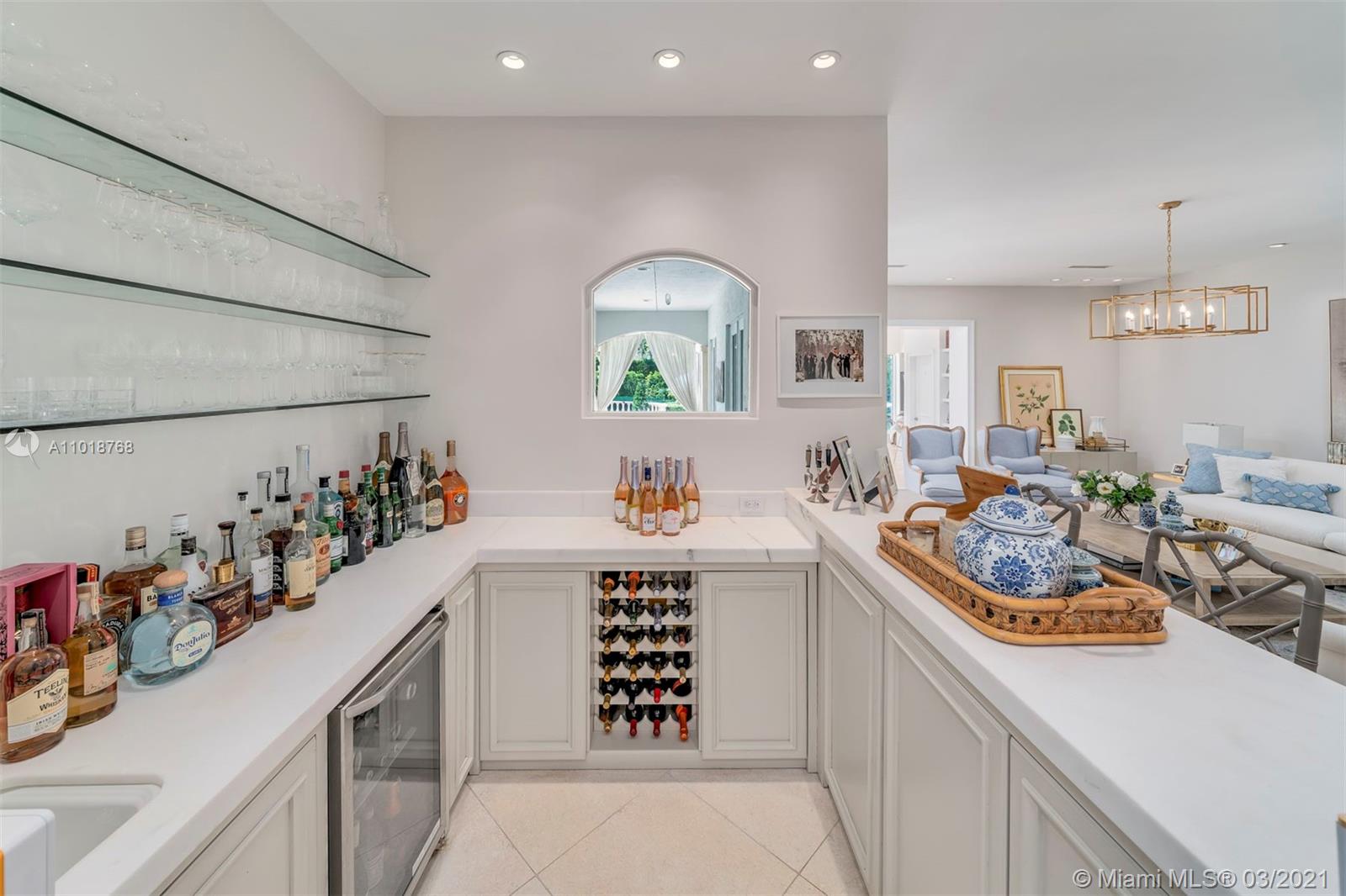 MARTIN SUBURBAN ACRES - Residential