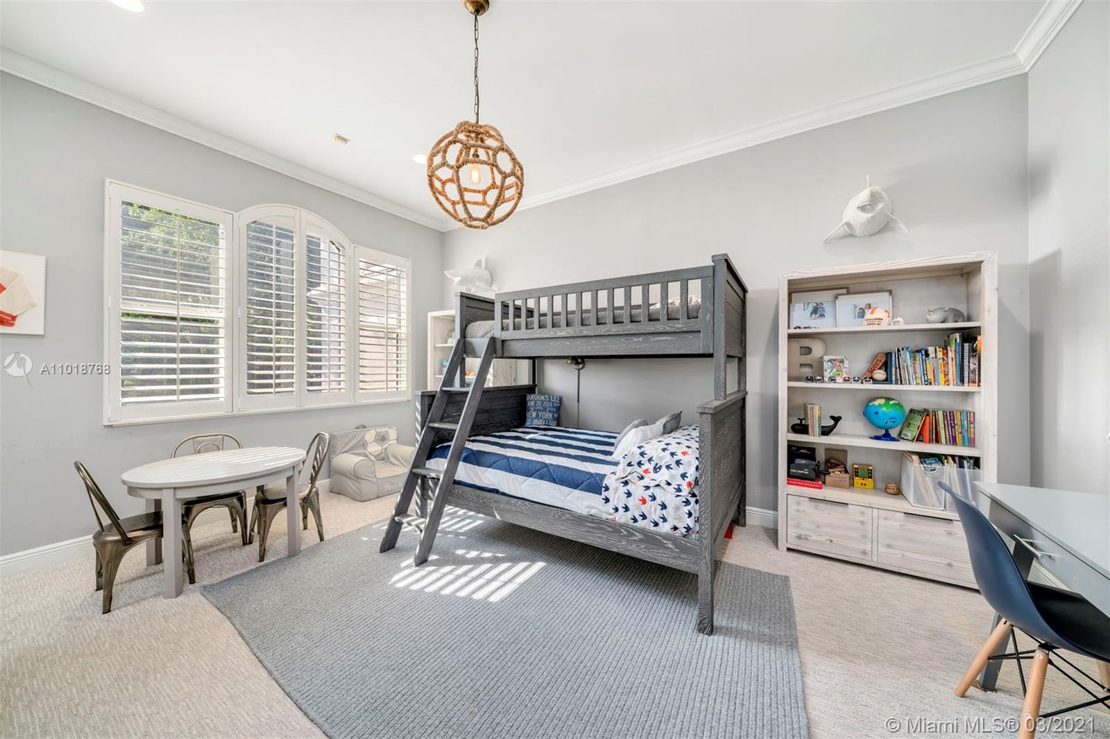 MARTIN SUBURBAN ACRES - Residential