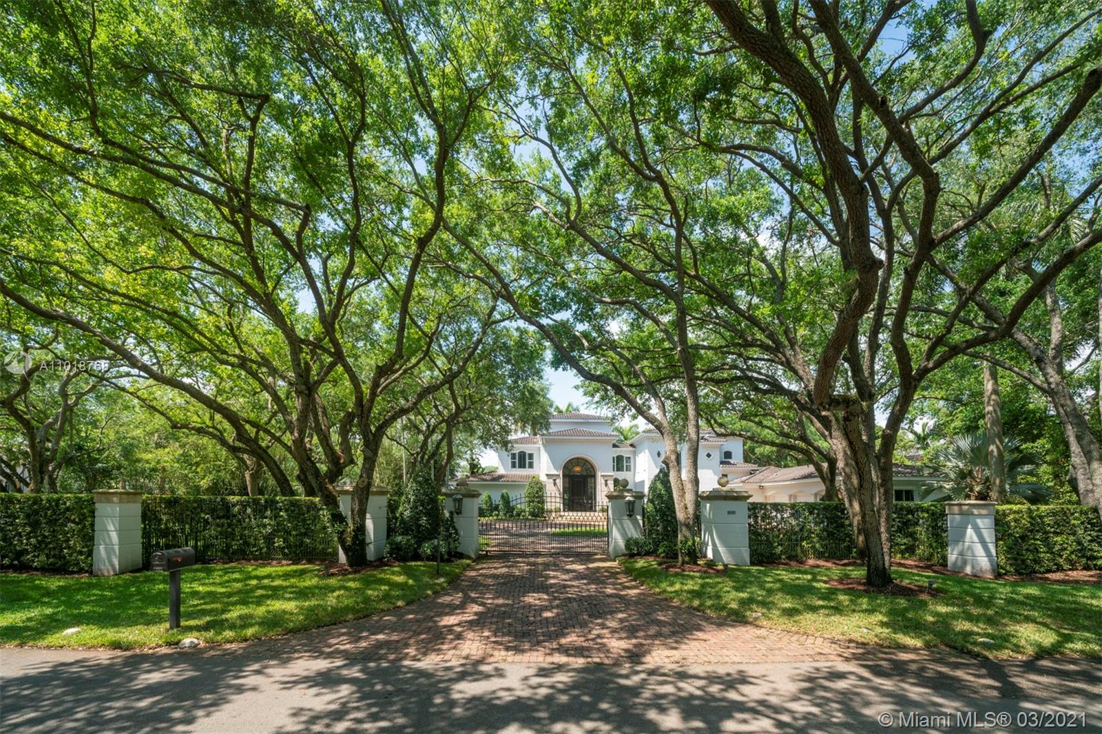 MARTIN SUBURBAN ACRES - Residential