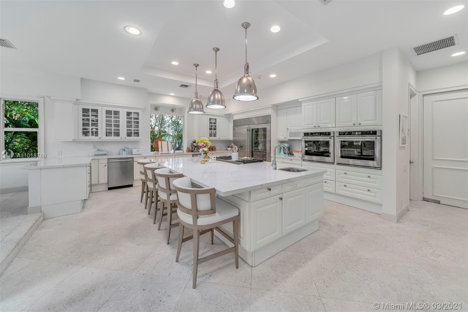 MARTIN SUBURBAN ACRES - Residential