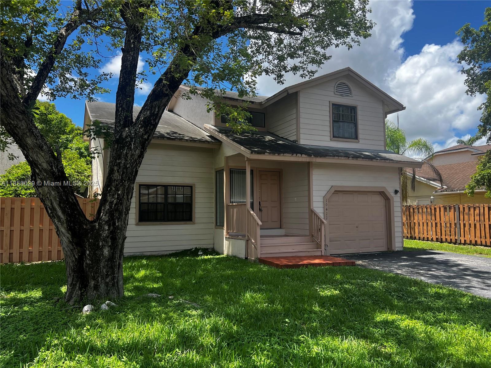 Juniper in The Hammocks. Completely renovated unit featuring 3 bedrooms, 2 1/2 baths and 1 car garage. New washer & dryer and new A/ C unit. New carpet, paint & blinds. Landlord requires 1st month rent, 2 months security deposit & good credit. Managed by The Jacobs-Alfonso Group.