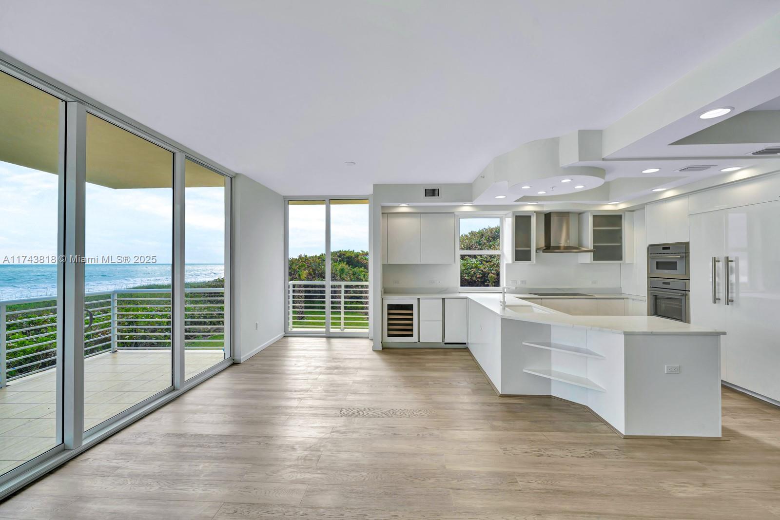 4802 N.HIGHWAY A1A 2G