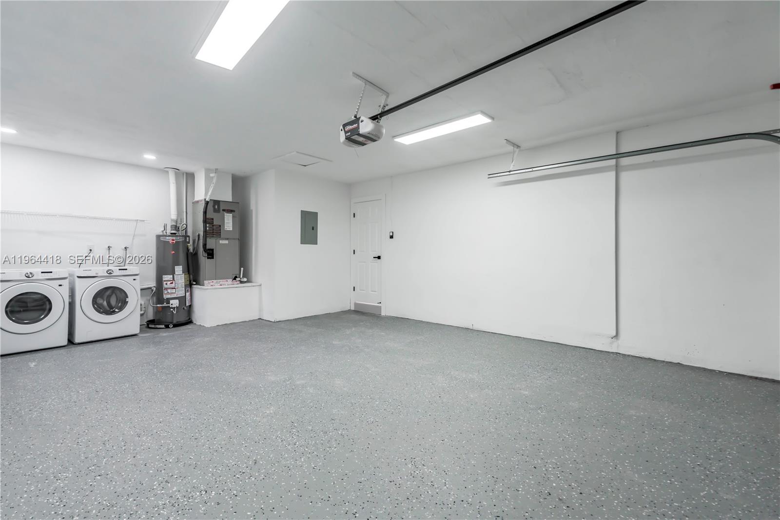 SUNRISE GOLF VILLAGE SEC - Residential