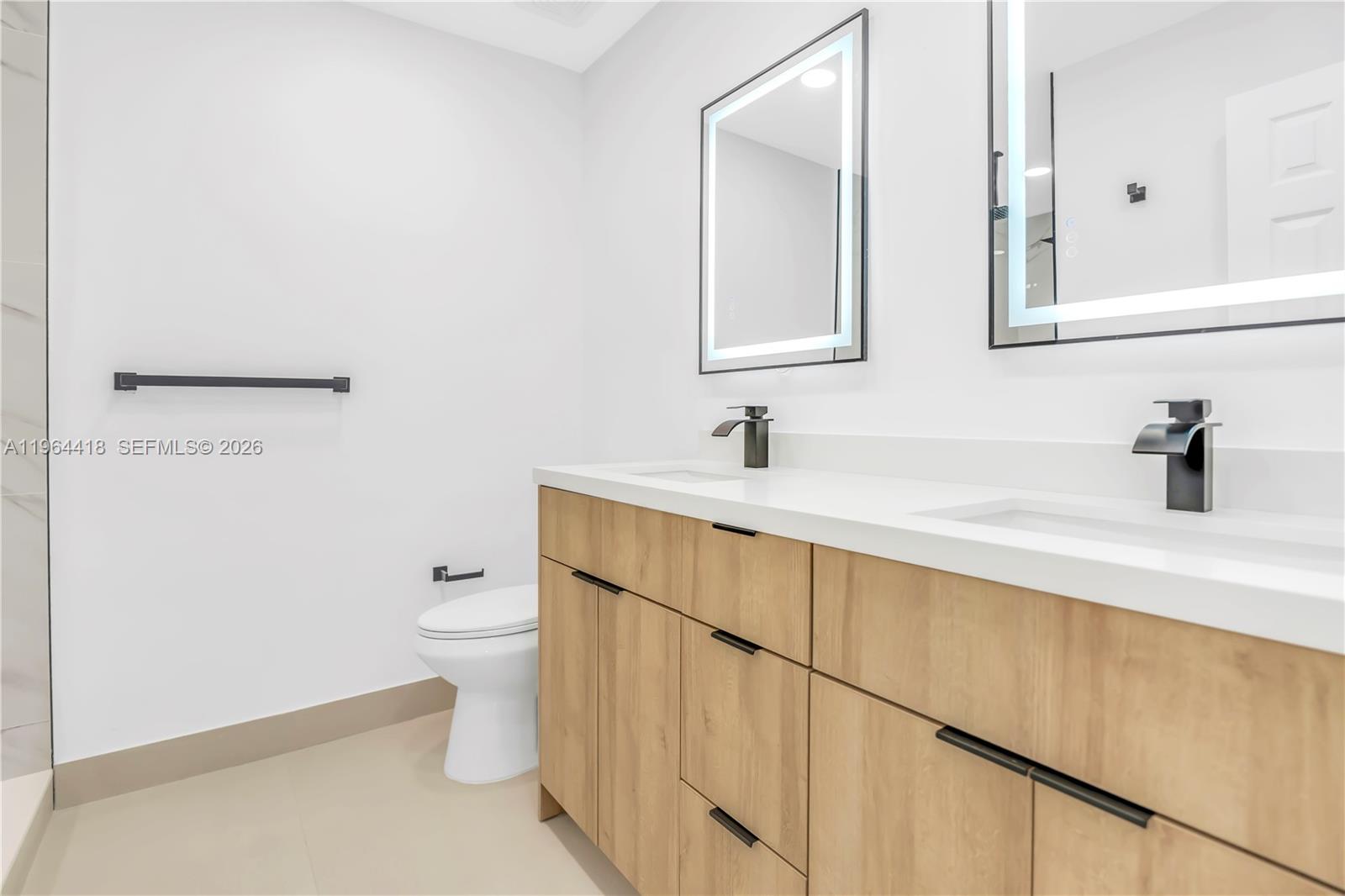 SUNRISE GOLF VILLAGE SEC - Residential