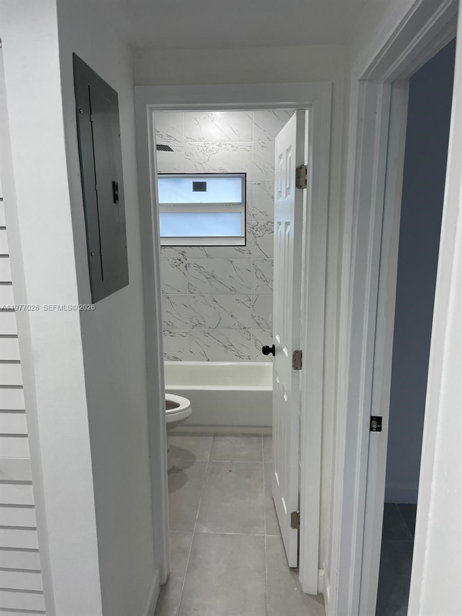 FIRST ADD TO TUSKEGEE PAR - Residential Lease